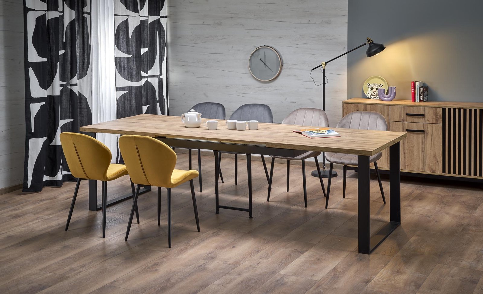 EDMONDO table, oak/black