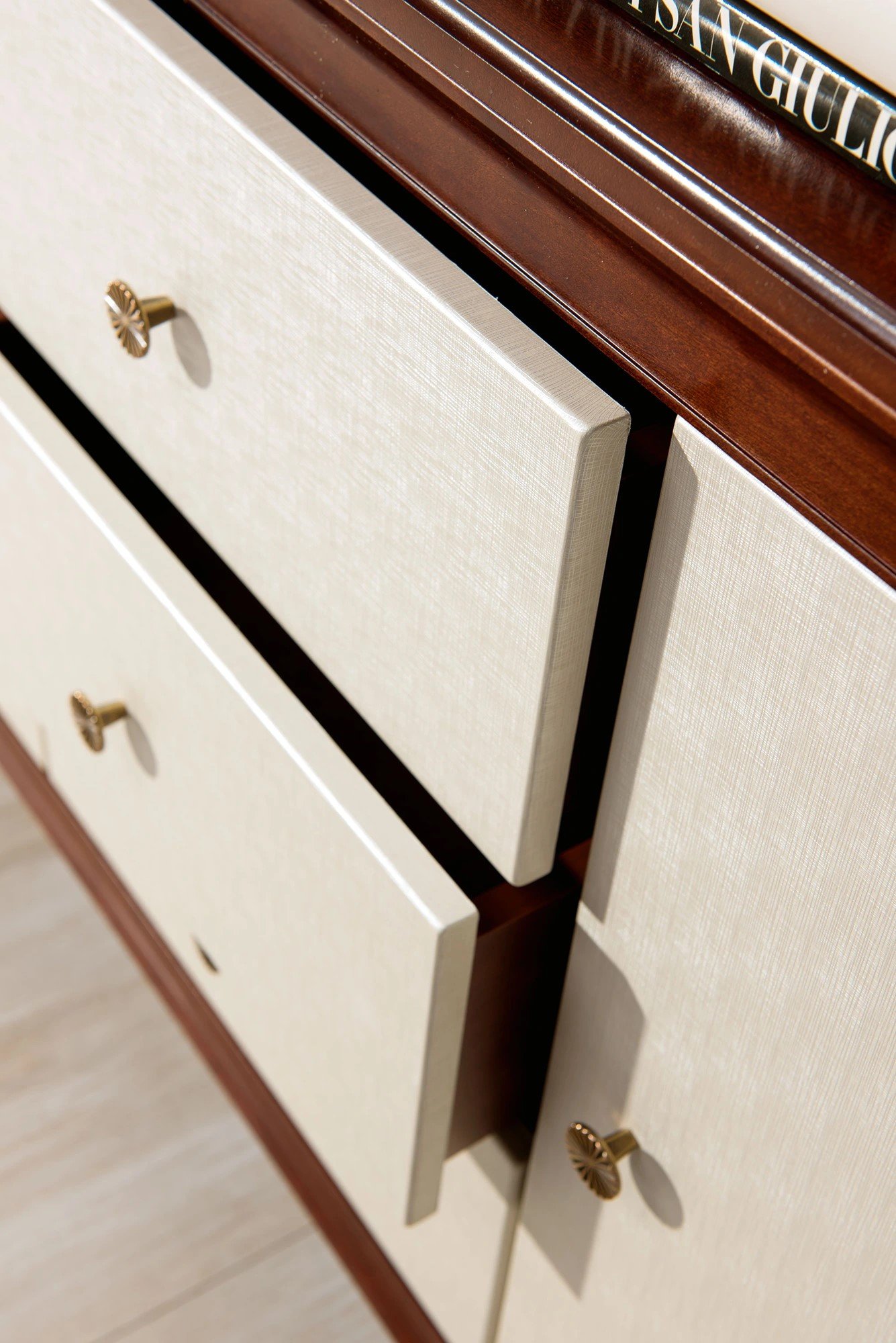 Chest of drawers with mirrored drawers NICEA NI-Ksz/L - Image 7