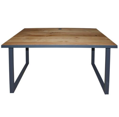 Desk with veneered board 140×70